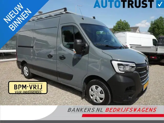 Renault Master T35 2.3 dCi 150PK, L2H2, Imperiaal, Airco