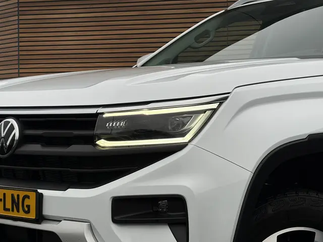 Volkswagen Amarok live 4Motion Assist Pack 4 / Navi / Carplay / Adapt. Cruise / Camera / Dodehoek