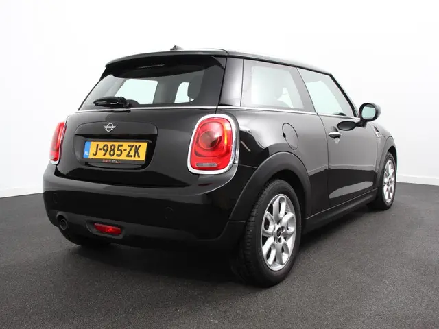 MINI One