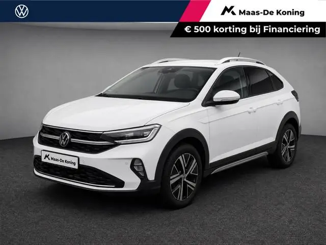 Volkswagen Taigo 1.0 TSI 110pk DSG Style · Camera · Apple/Android Car Play · P-Sensoren · IQ.Light ·...