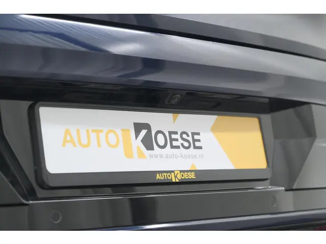 Renault Megane E-Tech EV40 Boost Charge Techno | Pack Winter | Camera | Apple Carplay