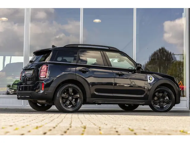 MINI Mini Countryman 1.5 Cooper S E ALL4 Chili | Head-up | Memory | Leder