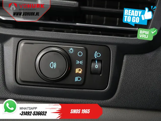 Ford E-Transit Custom