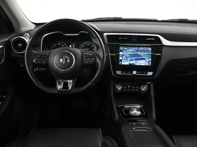 MG MG ZS EV LUXURY 45 kWh + TREKHAAK | PANORAMA | JBL 95,1% SOH | LEDER | CAMERA | ADAPTIVE CRUISE |...