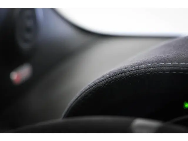 Fiat 500 C 1.4 T-Jet Abarth Competizione | BEATS | CLIMA | LEDER