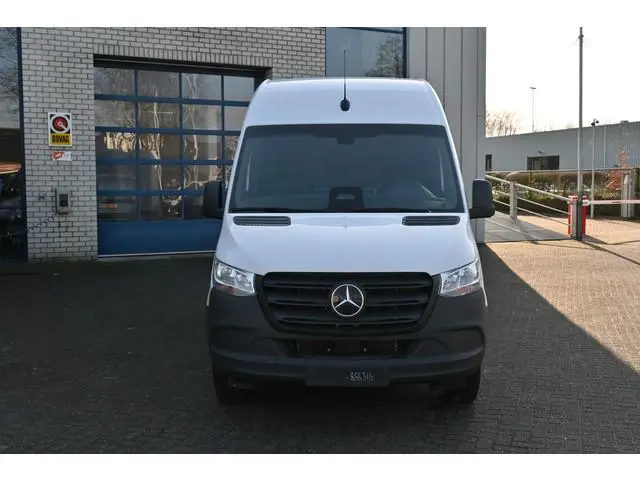 Mercedes-Benz eSprinter 314 RWD L2H2 Pro 81kWh DC opladen 115 kW, Betimmering laadruimte, Etc.