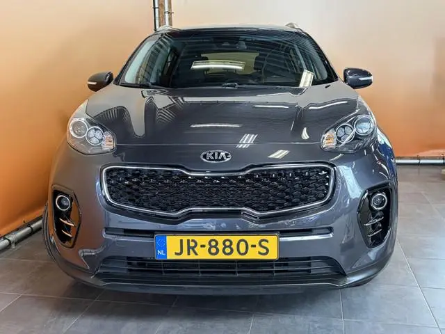 Kia Sportage 1.6 GDI First Edition navi | trekhaak | achteruitrijcamera