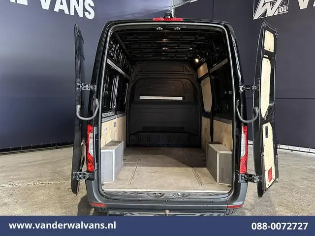 Mercedes-Benz Sprinter 314 CDI 143pk L2H2 Euro6 Airco | Camera | Apple Carplay | Trekhaak | Cruiseco...