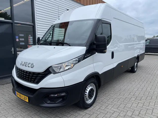 Iveco Daily 35S14V 2.3 Himatic automaat L4H2 / laadruimte 470cm lang ! / vaste prijs rijklaar € 23.9...