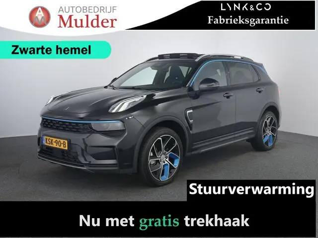 Lynk & Co 01 1.5 | Stuurverwarming | Zwarte hemel | ACC | Pano | 360 Camera |