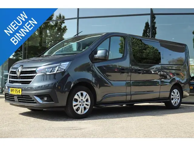RENAULT TRAFIC 2.0 DCI 150PK T29 L2H1 DC LUXE AUT. 2 SCHUIFDEUREN | TREKHAAK | CARPLAY | LED | KEY-L...