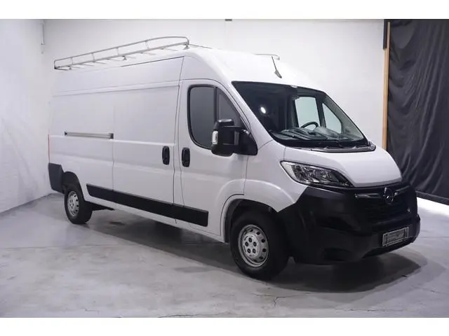 Opel Movano 2.2D 140 pk L3H2 Imperiaal met Trap, Trekhaak Airco ECC, Apple Carplay, Camera, Cruise C...