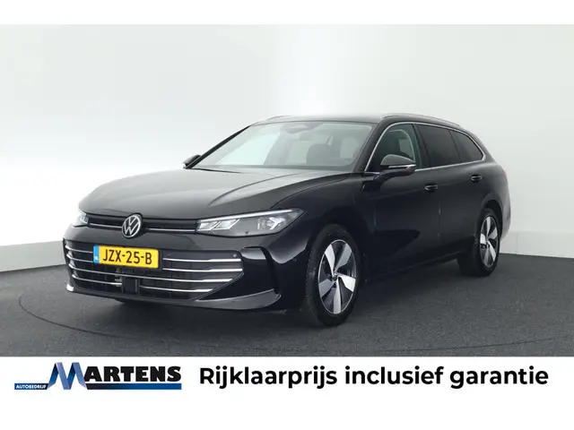 Volkswagen Passat Variant 1.5 eHybrid 204pk Business Trekhaak Camera Leder/Alcantara Stoel+ Stuurver...