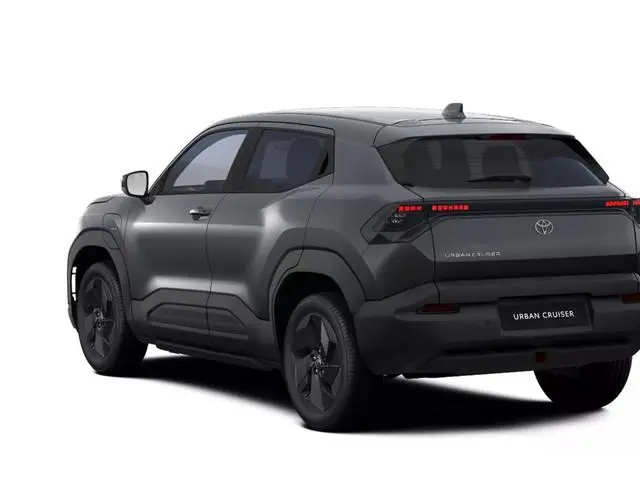 Toyota Urban Cruiser Dynamic 61 kWh, Nieuw, in juni leverbaar met €3000 inruilpremie