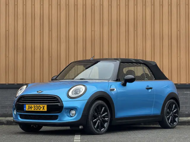 MINI Mini Cabrio 1.5 Cooper Chili Serious Business | Navigatie | Head-Up Display | Leder | LED | Iso...