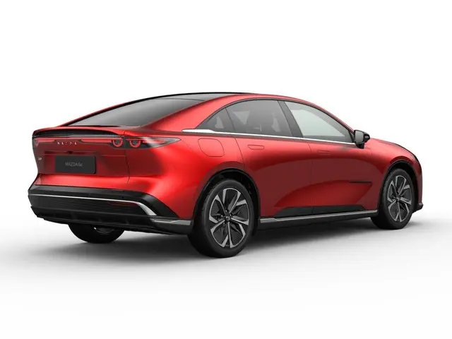 Mazda 6e Takumi Plus 68.8 kWh | Actieradius tot 479 km (WLTP) | € 2.000 inruilvoordeel bij aanschaf | Bruin Nappa leder | 18% bijtelling |