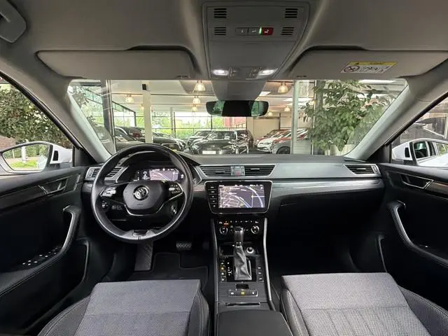 ŠKODA Superb Combi TSI iV 218PK HYBRIDE DSG STYLE VIRTUAL/CAMERA/CARPLAY