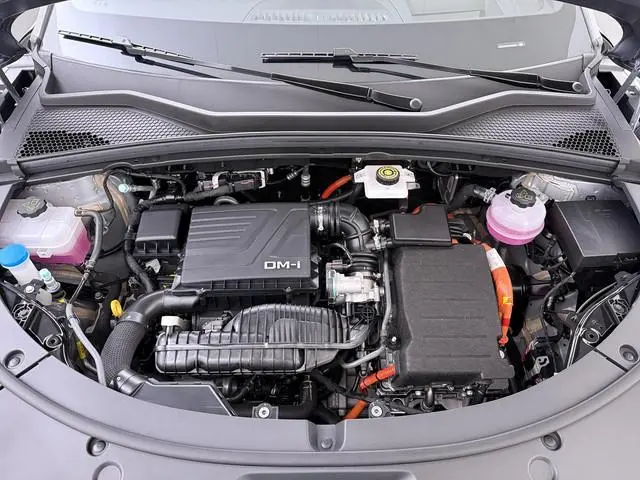 BYD SEAL U