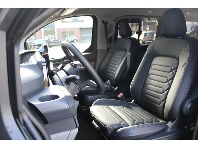 Ford Tourneo
