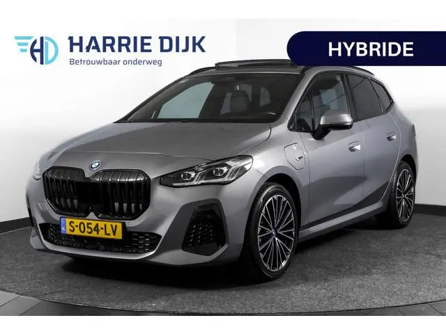 BMW 2-serie Active Tourer 225e xDrive 245 PK M-Sport - Automaat Org. NL | S/K-Panodak | Shadow Line...
