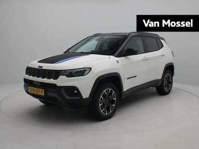 Jeep Compass 4xe 240 Plug-in Hybrid Electric Trailhawk | Navigatiesysteem | Achteruitrijcamera | Cli...