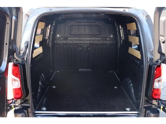 Toyota pro-ace