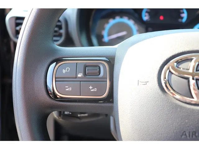 Toyota pro-ace