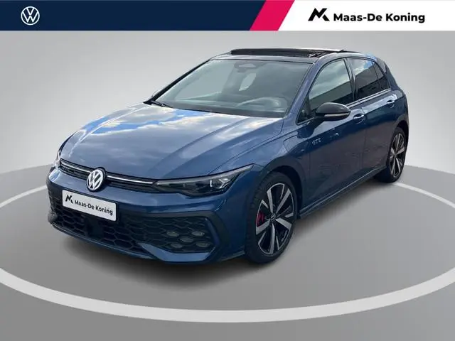 Volkswagen Golf 1.5eHybrid 200kW/272PK GTE Black Style · Panoramadak · Trekhaak · Apple/Android Car...