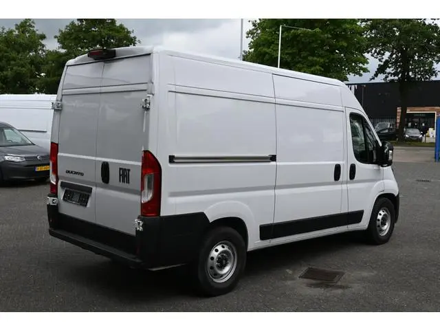 Fiat Ducato L2H2 2.2 MultiJet 140 pk 3.5t Camera, Airco, Cruise control