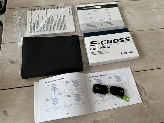 Suzuki S-Cross