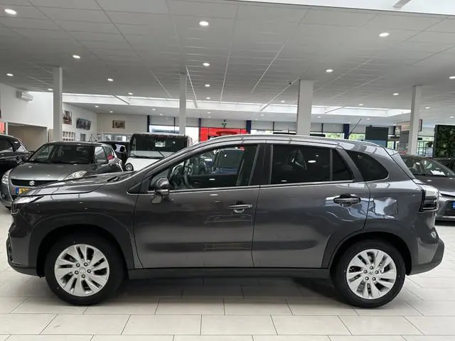 Suzuki S-Cross