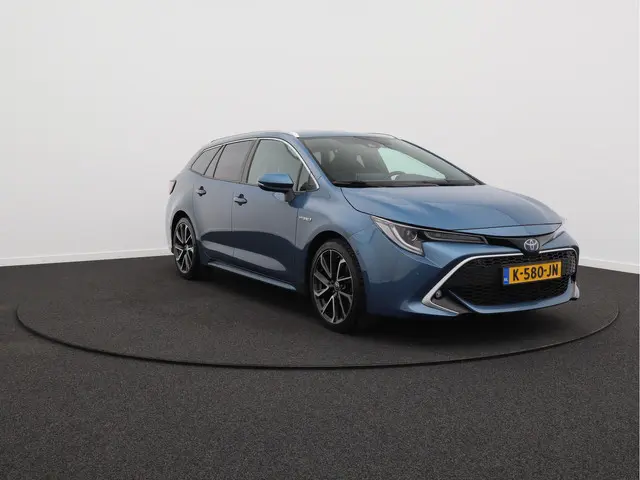 Toyota Corolla Touring Sports