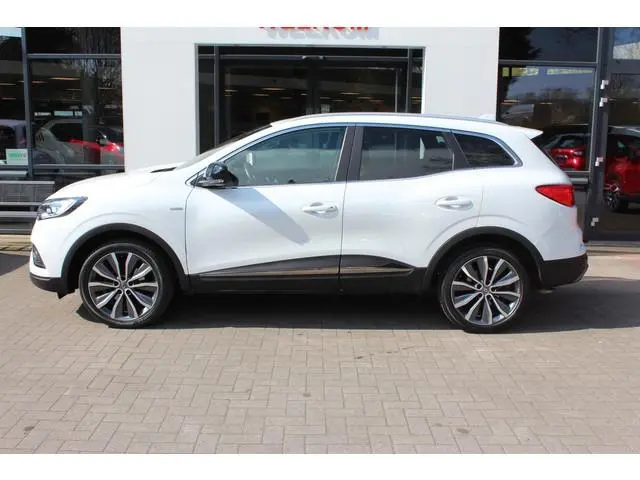 Renault Kadjar 1.3 TCe BOSE 140 pk Camera, 19"LMV,TREKVRM 1500KG