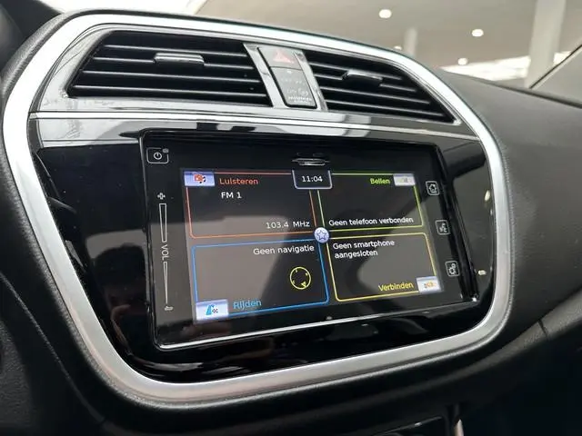 Suzuki S-Cross