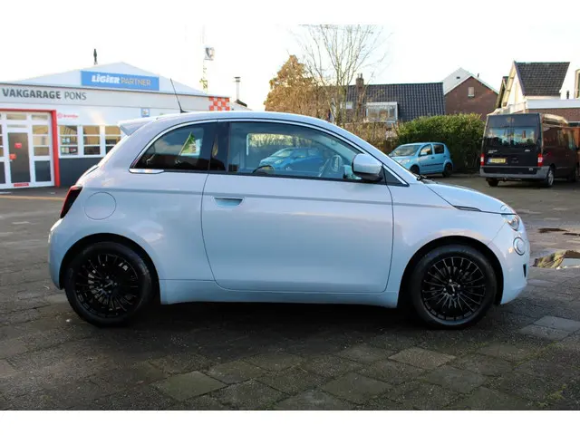 Fiat 500e Icon 42 kWh