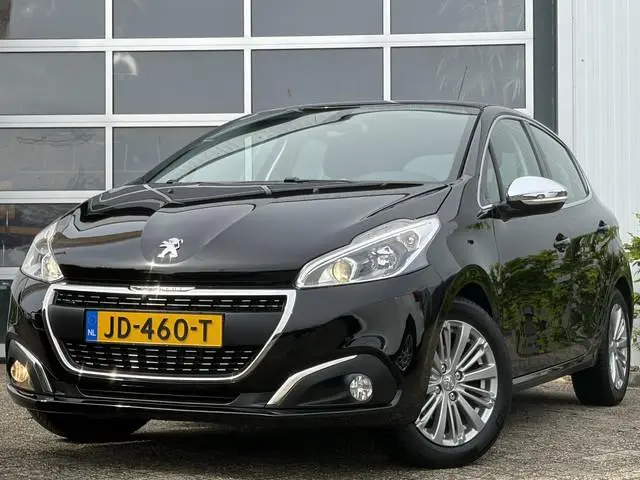 Peugeot 208 1.2 PureTech Allure 110pk | Volautomaat | Apple Carplay/Android Auto | Cruise control |...