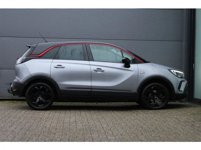 Opel Crossland 1.2 Turbo GS Line | Trekhaak | BLIS | Cruise control | Navigatie