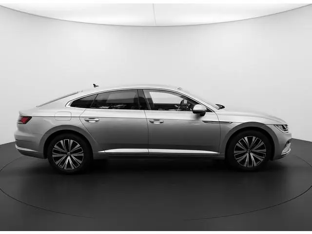 Volkswagen Arteon eHybrid 218PK DSG ELEGANCE BUSINESS LEDER/VIRTUAL/CAMERA