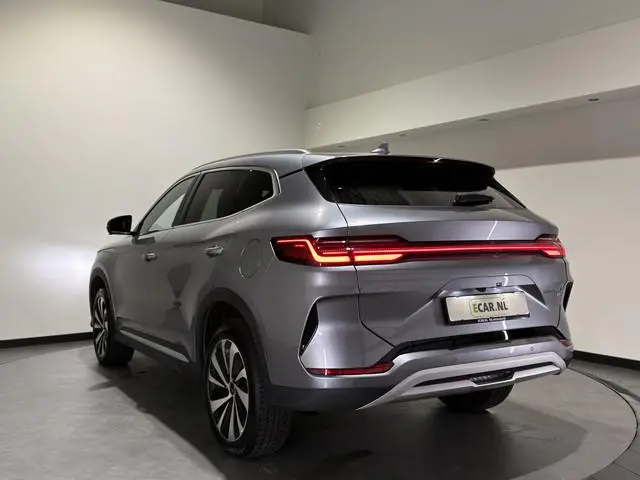 BYD SEAL U