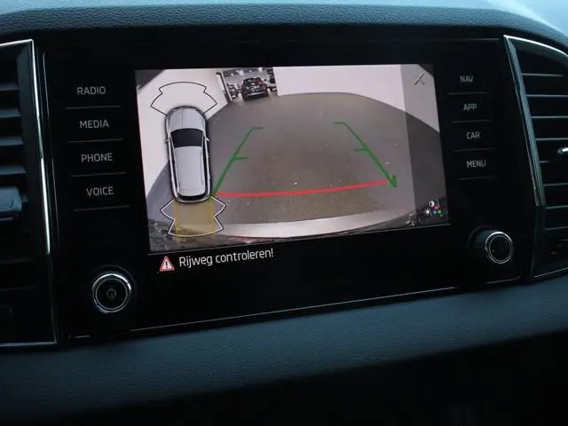 Skoda Karoq 1.5 TSI 150pk Automaat ACT Ambition  Navigatie Android Auto / Apple Carplay Climate Cont...