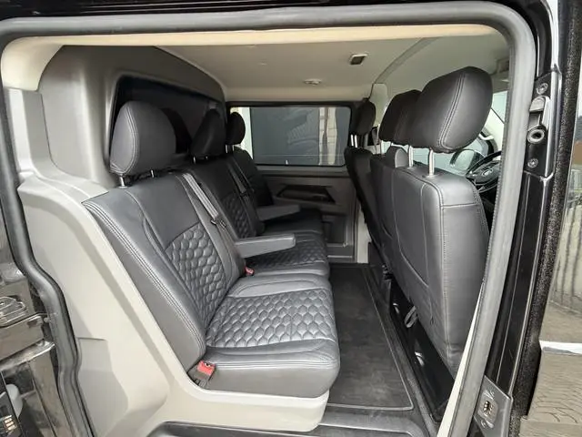 Volkswagen Transporter 2.0 TDI 204PK Euro 6 L2H1 DC 6 zit plaatsen Cruise Control/lederen bekleding 