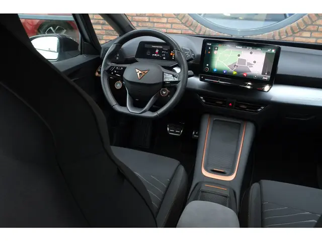 CUPRA Born Adrenaline 82kWh 231pk, SOH 99%