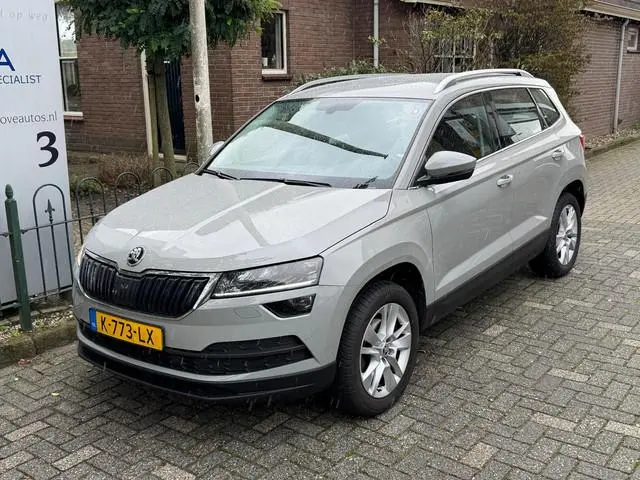 ŠKODA Karoq 1.5 TSI ACT Business Edition Plus