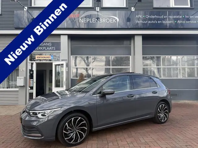 Volkswagen Golf 1.5 eTSI R-Line Bj 2020 km 92.000 Aut. Stijl | IQ-Light | Pano | Navi | VC | ACC | W...