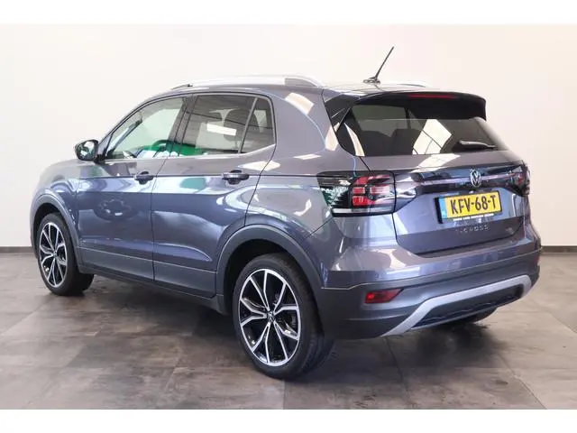 Volkswagen T-Cross 1.0 TSI Style Navigatie Full-led Adaptive-Cruise 24 Maanden garantie* (Vraag naar...