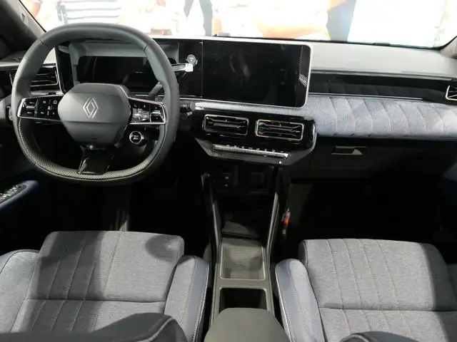 Renault 4