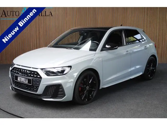 Audi A1 Sportback 40 TFSI S- Line Leder Camera Navi Virtual Climate Sonos PDC LM velgen Stoelverwarm...