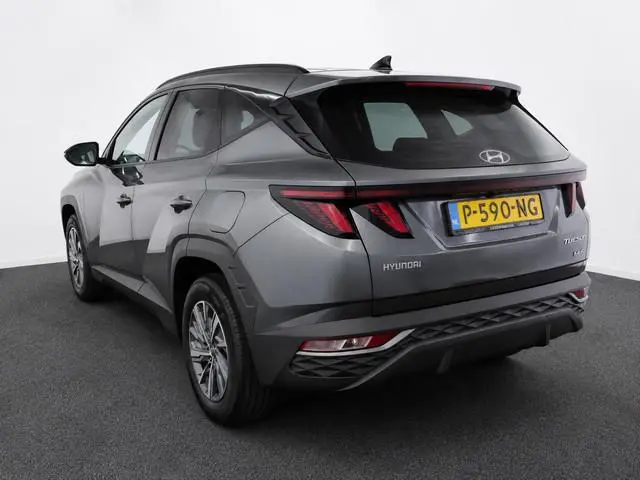 Hyundai Tucson 1.6 T-GDI HEV i-Motion PDC + Camera Digital Dashboard Apple CarPlay DAB Climate Contr...