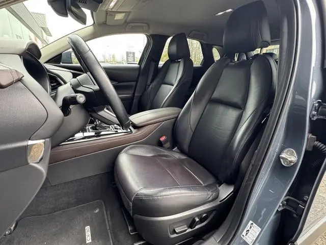 Mazda CX-30 2.0 e-SkyActiv-X M Hybrid Luxury Leer / Trekhaak / Camera / Clima / Navi / Cruise