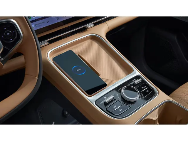 Geely Starray EM-i